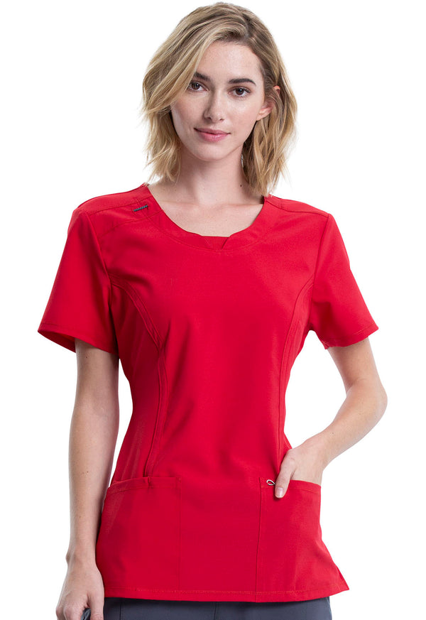 Blusa Cherokee Infinity con cuello redondo y 3 bolsillos para mujer